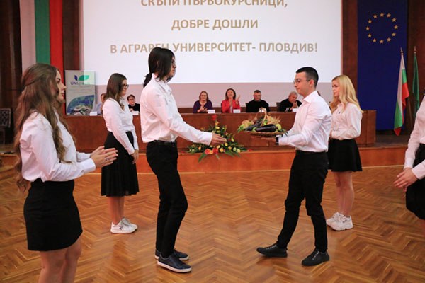 Students_AU Students_AU