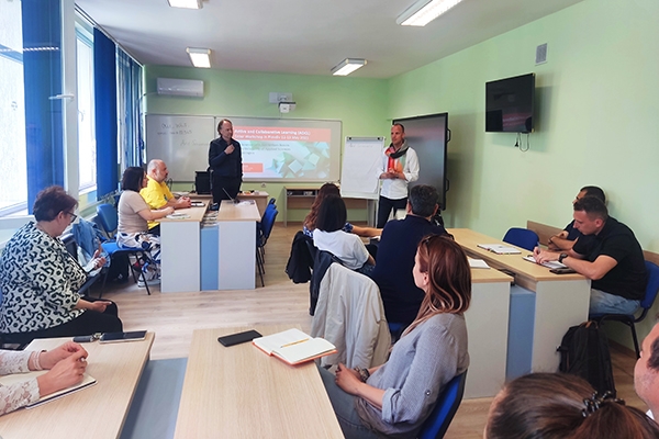 Обучение на преподаватели от АУ Обучение на преподаватели от АУ