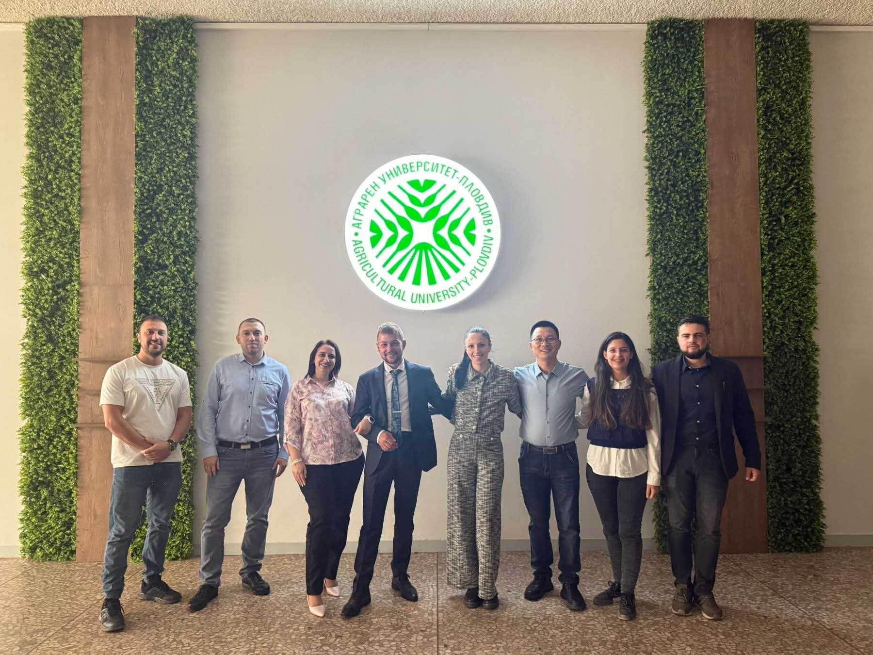 Магистри от специалност „Селекция и репродукция на животните" успешно защитиха дипломните си работи