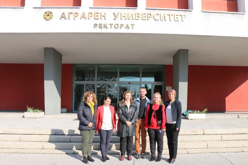 Колеги от Университета по аграрни науки и ветеринарна медицина в Клуж Напока, Румъния посетиха АУ по програма Еразъм+