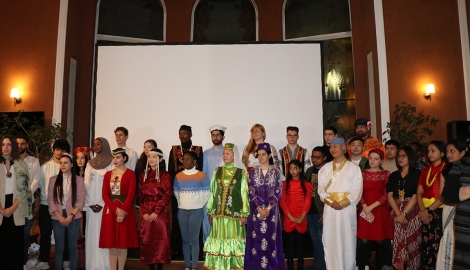 Еразъм студенти от 12 държави се включиха в отбелязването на международния ден на майчиния език