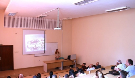 В АУ се проведе открита лекция на тема „Когато костите говорят: одомашняване и стопански практики в праисторията“