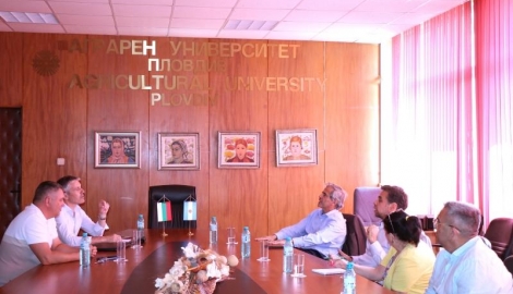 Посолството на Аржентина посети АУ за трети път   