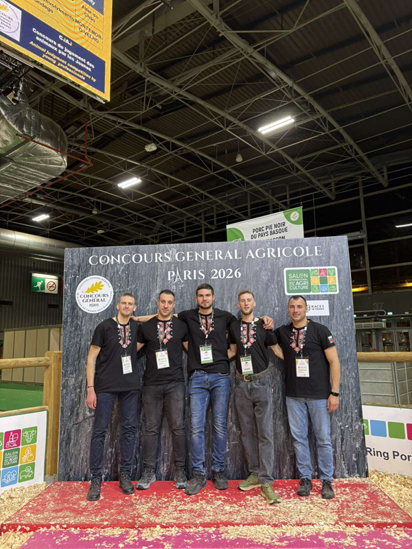 Студенти от АУ – Пловдив с впечатляващо участие на международната бюфетна вечер по време на SIA -2026 в Париж