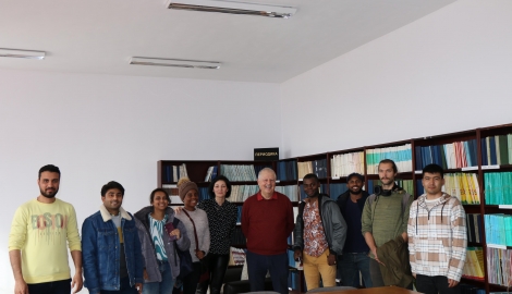 Студентите от Еразъм Мундус магистърски курс по почвознание посетиха библиотеката на Аграрен университет