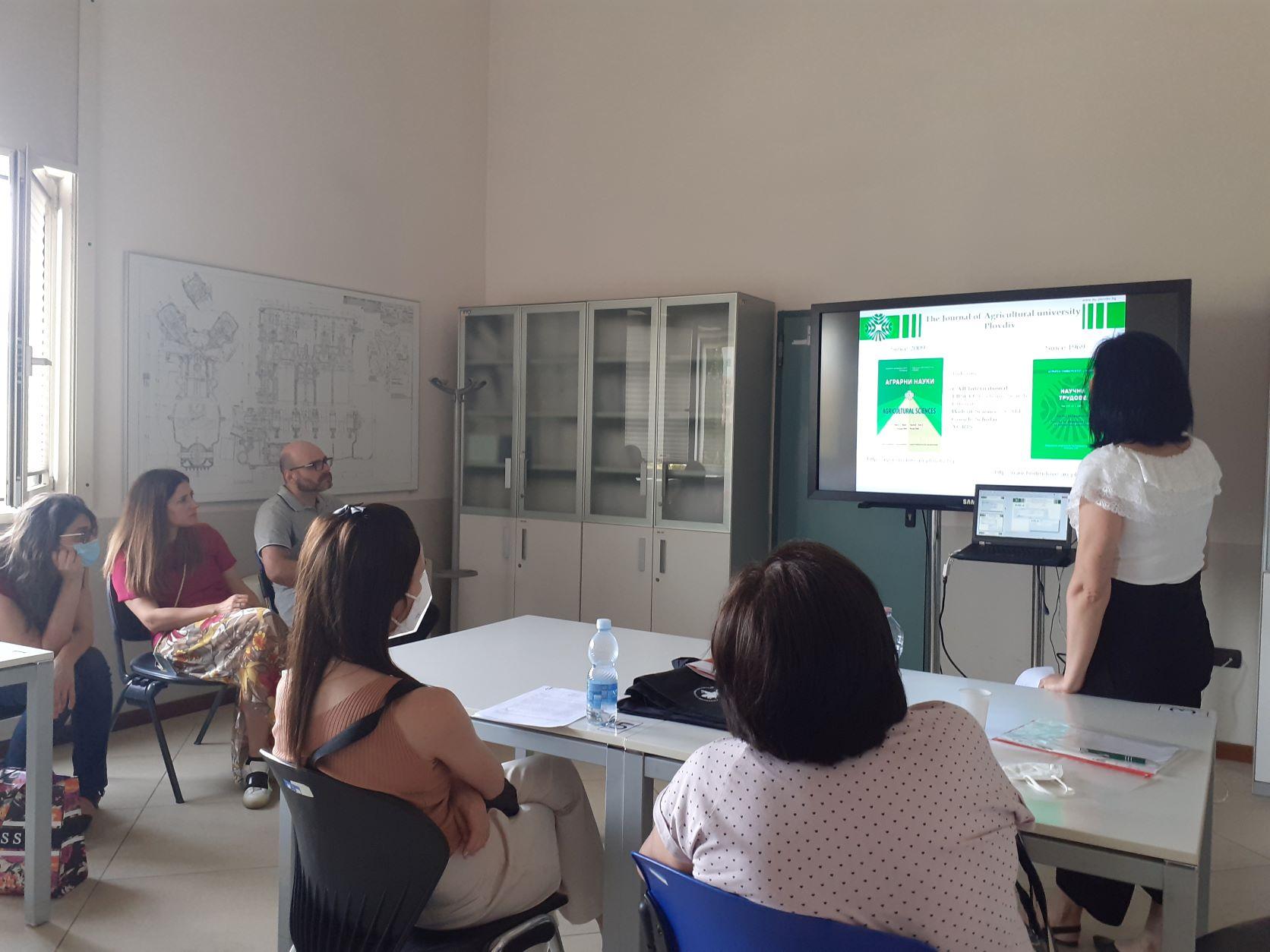 Обмяна на опит и добри практики между Библиотеката на Аграрен университет – Пловдив и библиотеките на UNIMORE Модена, Италия